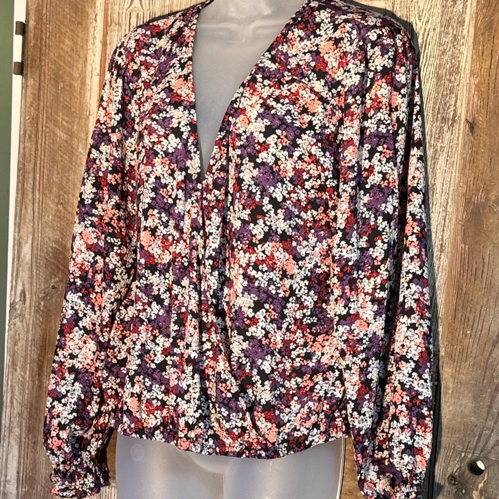 Sanctuary Floral V-Neck Blouse - Black, Purple, Red, White